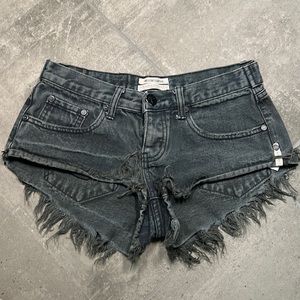 ONE TEASPOON low rise black denim shorts